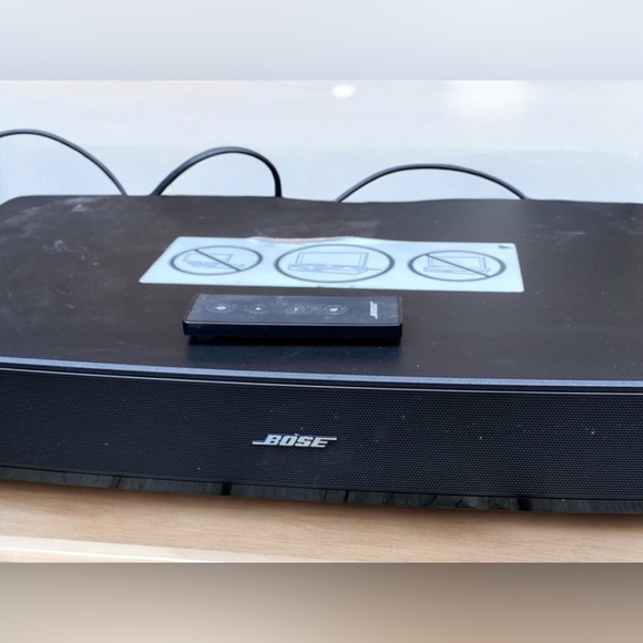 Bose 410376 Solo TV Sound System w/ Original Remote - Untested - Picture 1 of 9